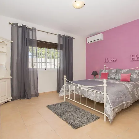 Villa Caravela By Algarve Holidays *