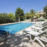 Villa Caravela