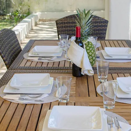 Caravela Villa Almancil