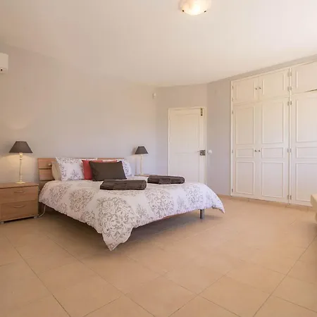 Caravela Villa