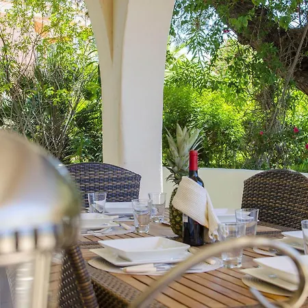 Caravela Villa Almancil